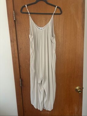 Sleeveless Beige Lounge Jumpsuit Dress